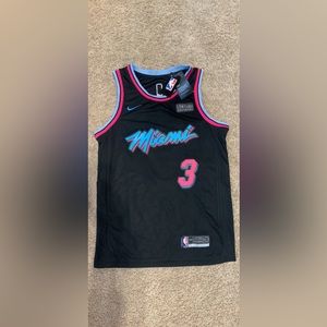 NWT Dwyne Wade Miami Nike Jersey